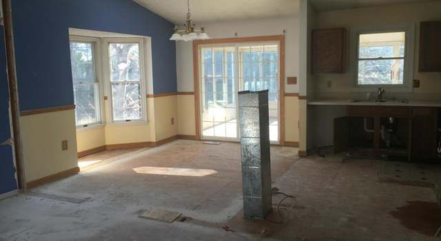 Photo of 303 Pershing Ave, Glen Burnie, MD 21061