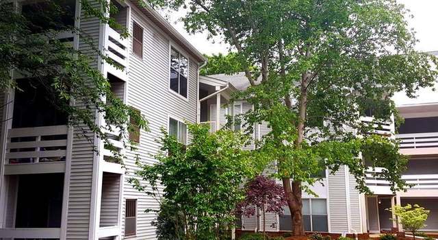 Photo of 10300 Appalachian Cir #203, Oakton, VA 22124
