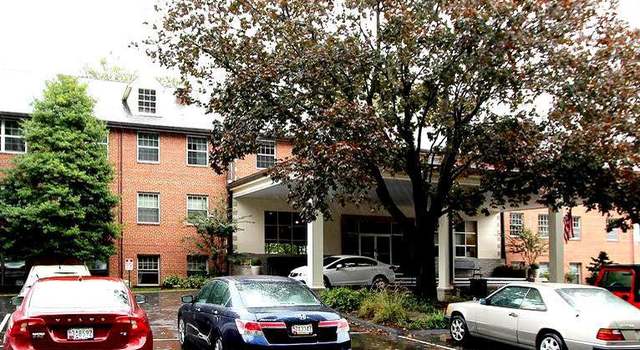 Photo of 5301 Westbard Cir #445, Bethesda, MD 20816