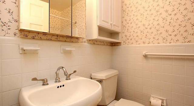 Photo of 5301 Westbard Cir #445, Bethesda, MD 20816