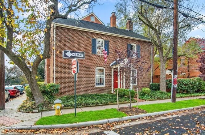 1300 prince st alexandria va 22314 mls ax10104031 redfin