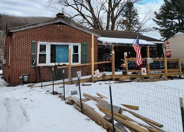 Property at 316 Arch Dr, Emporium, PA 15834, 1 bed, 1 bath