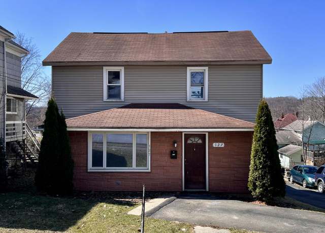 Property at 127 Sherman Ave, Ridgway, PA 15853, 3 beds, 0.5 baths