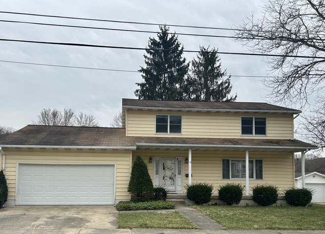 Property at 415 Ash St, Ridgway, PA 15853, 4 beds, 0.5 baths