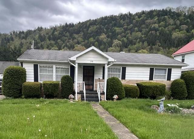 Property at 598 Sizerville Rd, Emporium, PA 15834, 3 beds, 2 baths