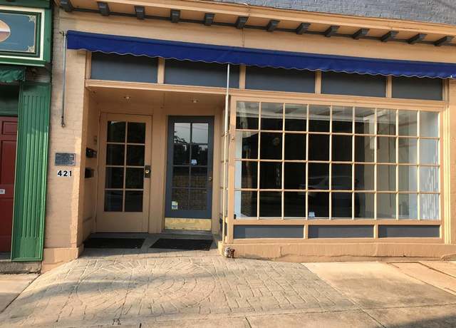 Property at 421 Penn St, Huntingdon, PA 16652, 2 beds, 2.5 baths