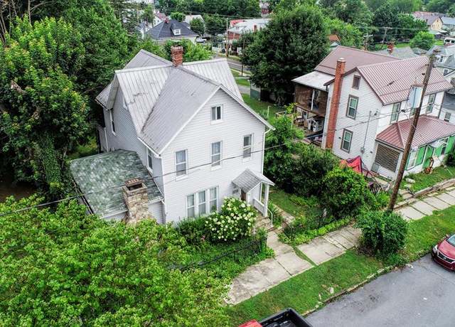 Property at 10 W Halley St, Mt. Union, PA 17066, 3 beds, 1.5 baths