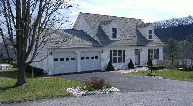 Photo of 5955 Hartman Ct, Huntingdon, PA 16652