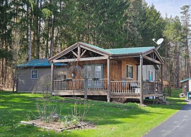 Property at 12334 Route 957, Sugar Grove, PA 16350, 4 beds, 2 baths