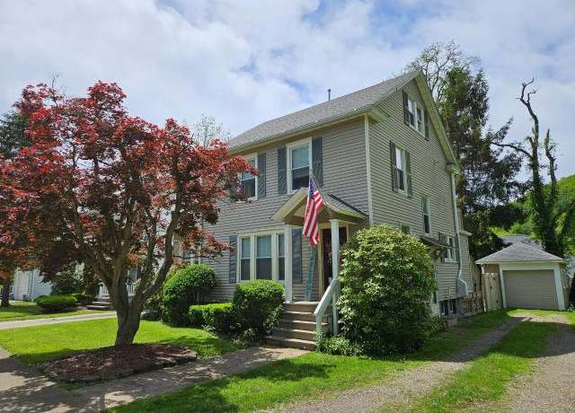 Property at 507 Conewango Ave, Warren, PA 16365, 3 beds, 1.5 baths