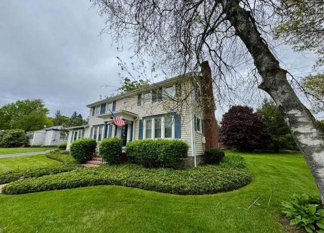 Property at 10 Warren Rd, Sugar Grove, PA 16350, 3 beds, 2.5 baths