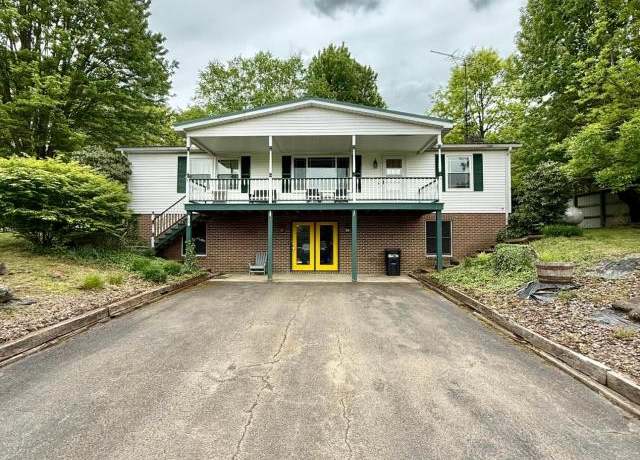 Property at 429 Carrington Hollow Rd, Warren, PA 16365, 3 beds, 3 baths