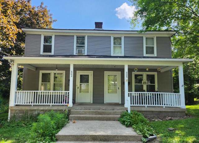 Property at 503-505 Beech St, Warren, PA 16365, 6 beds, 2 baths