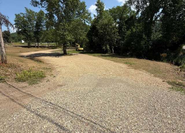 Property at 4 Scott Run Rd, Warren, PA 16365