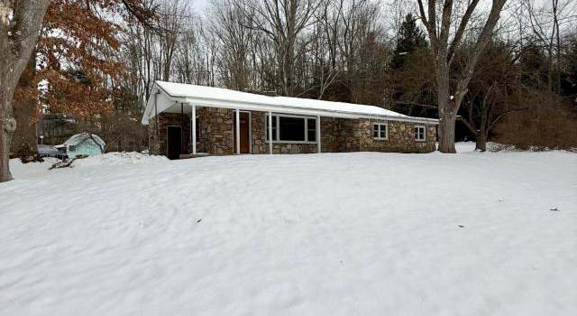 Photo of 17 Eaton Dr, Clarendon, PA 16313