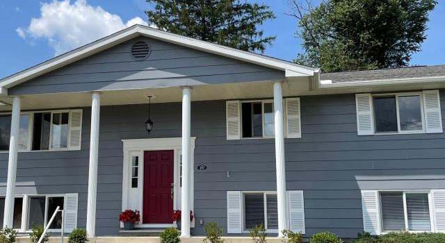 Photo of 107 Pine St, Russell, PA 16345