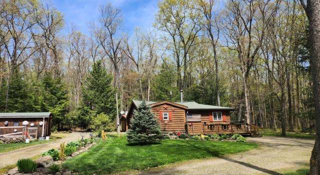 Photo of 446 Red Oak Cir, Tidioute, PA 16351