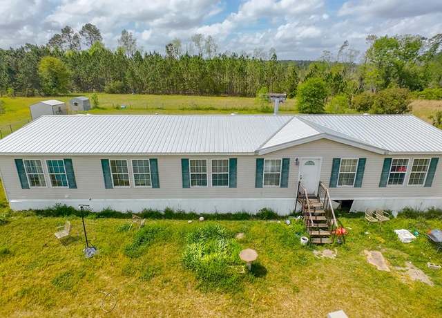 Property at 138 Dickson's Mill Pond Rd, Fitzgerald, GA 31750, 4 beds, 3 baths