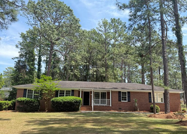 Property at 129 Loblolly Rd, Moultrie, GA 31768, 4 beds, 2 baths