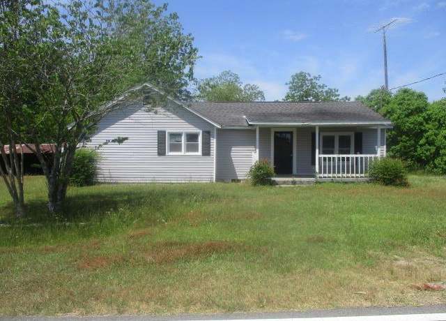 Property at 612 Annie Mcgee Rd, Moultrie, GA 31768, 3 beds, 1.5 baths