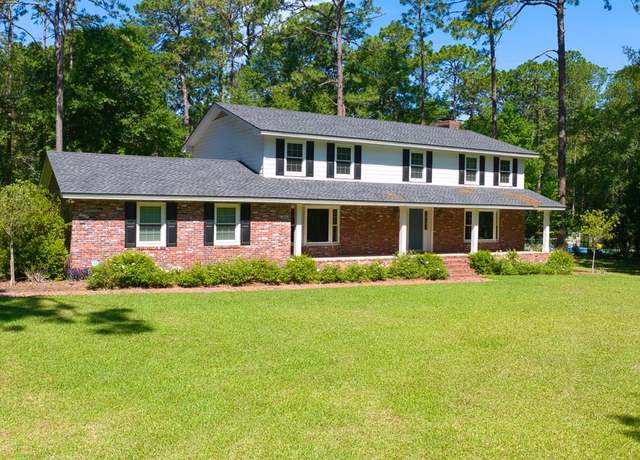 Property at 7 Quiet Cv, Moultrie, GA 31768, 4 beds, 2.5 baths