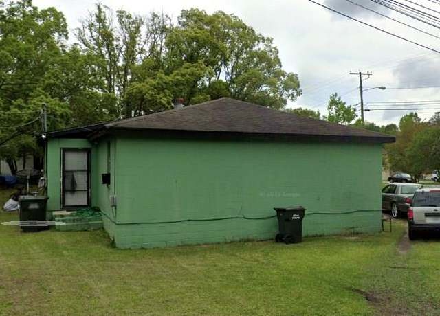 Property at 424/426 Martin Luther Kings Dr, Moultrie, GA 31768, 3 beds, 2 baths