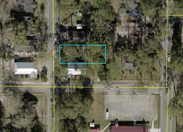 Property at 221 6th St. St SW, Moultrie, GA 31768