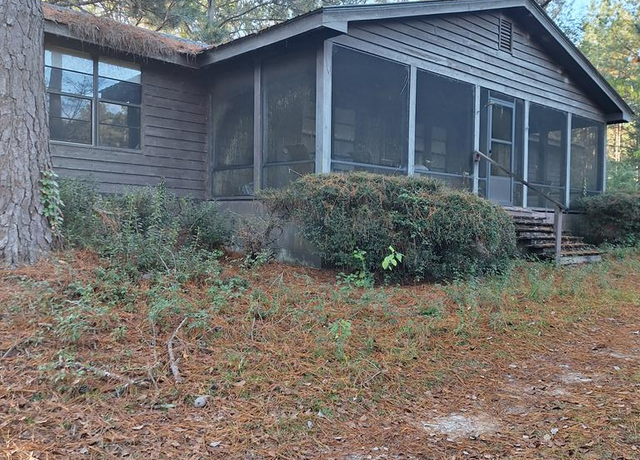 Property at 344 Phillips Ln, Moultrie, GA 31768, 3 beds, 2 baths