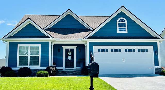 Photo of 220 Cobblestone Blvd, Moultrie, GA 31788