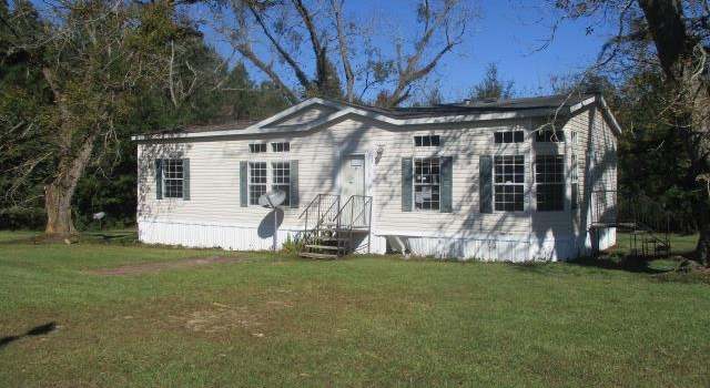 Photo of 1604 Old Pelham Rd, Pelham, GA 31779