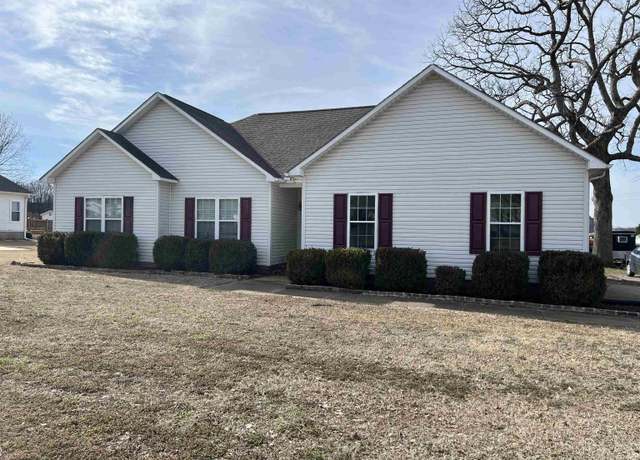 Property at 1038 Harrison Rd, Martin, TN 38237, 3 beds, 2 baths
