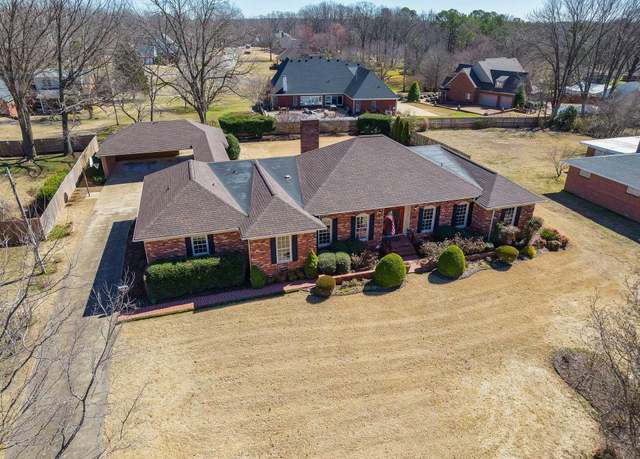 Property at 146 Todd St. St, Martin, TN 38237, 4 beds, 3 baths