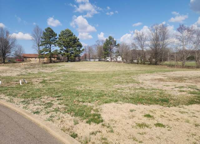 Property at 168-170 Hidden Hill Cv, Martin, TN 38237