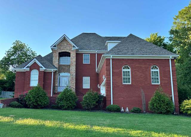 Property at 126 Forest Drive Dr, Martin, TN 38237, 4 beds, 4.5 baths