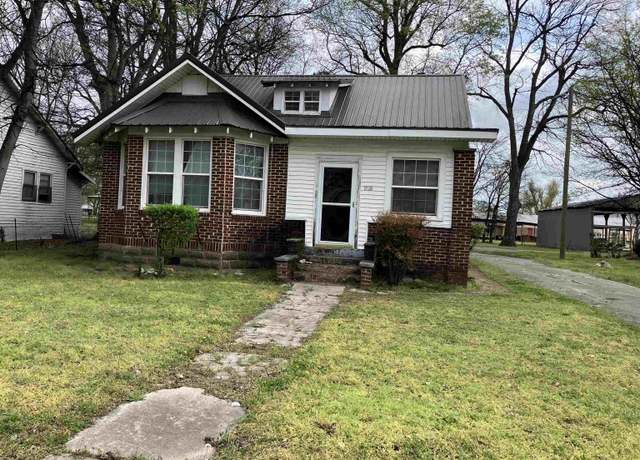 Property at 1120 Church St, Tiptonville, TN 38079, 5 beds, 2.5 baths