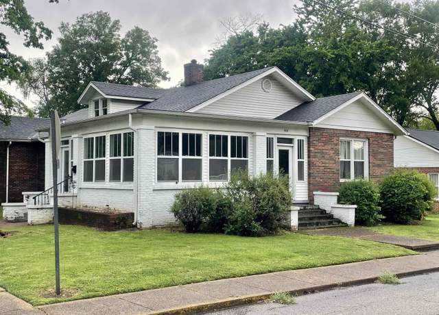 Property at 200 Lee St St, Martin, TN 38237, 4 beds, 2 baths
