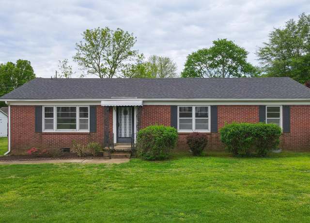 Property at 523 Olney St, Martin, TN 38237, 3 beds, 1.5 baths