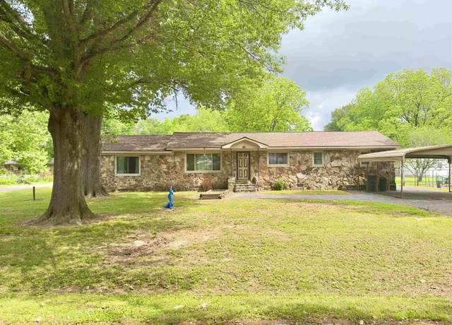 Property at 1403 W Main Ave, Obion, TN 38240, 2 beds, 1 bath