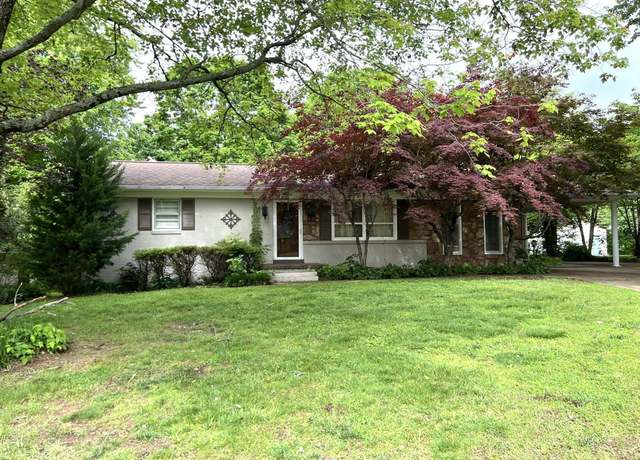 Property at 219 Todd St, Martin, TN 38237, 4 beds, 2.5 baths