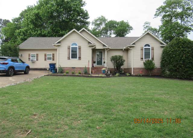 Property at 116 N Virginia Ave, Martin, TN 38237, 4 beds, 2 baths