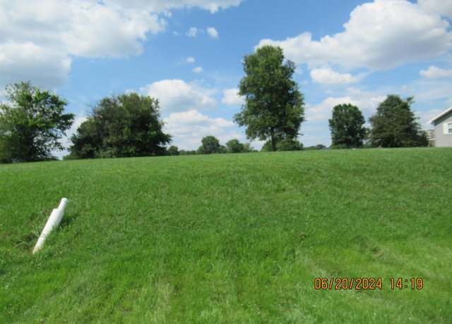 Property at 533 Homestead Dr, Troy, TN 38260