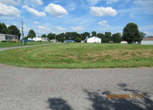 Property at 614 Homestead Dr, Troy, TN 38260
