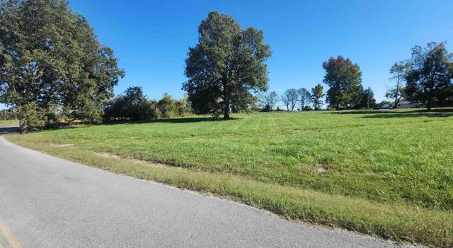 Photo of 303 E Jones St, Union City, TN 38261