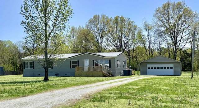 Photo of 284 Saddle Club Rd, Greenfield, TN 38230