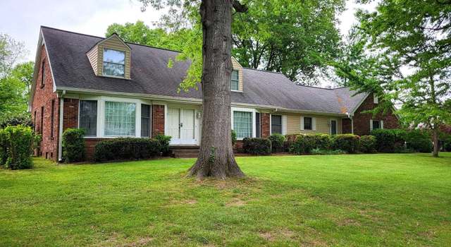 Photo of 2211 Wedgewood Dr, Union City, TN 38261