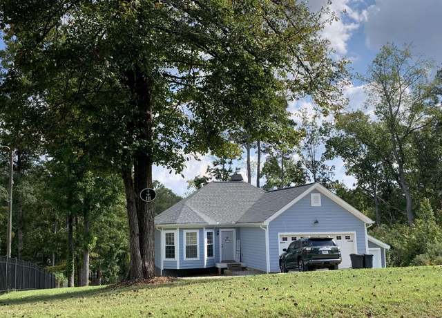 Property at 111 Little River Dr, Eatonton, GA 31024, 3 beds, 2.5 baths