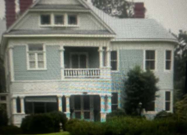 Property at 356 Main St, Madison, GA 30650, 5 beds, 5.5 baths