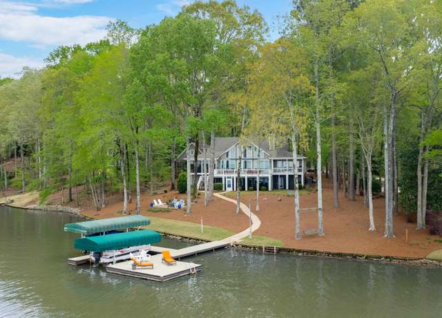 Property at 261 Reynolds Dr, Eatonton, GA 31024, 4 beds, 4.5 baths