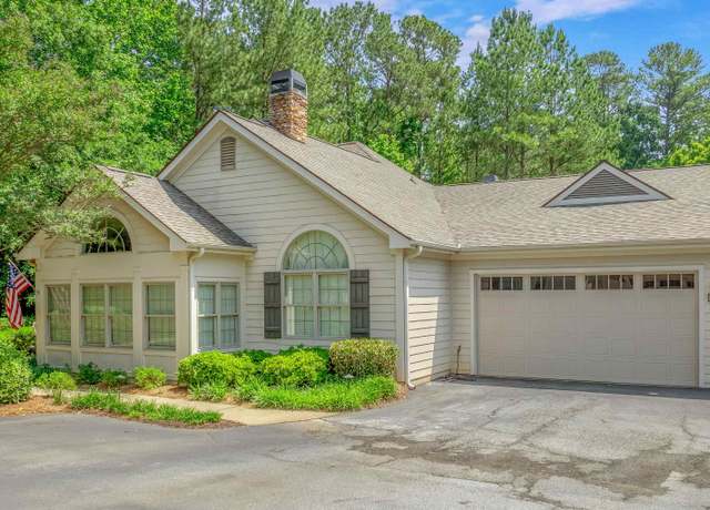 Property at 114 Edgewood Ct, Eatonton, GA 31024, 2 beds, 2 baths