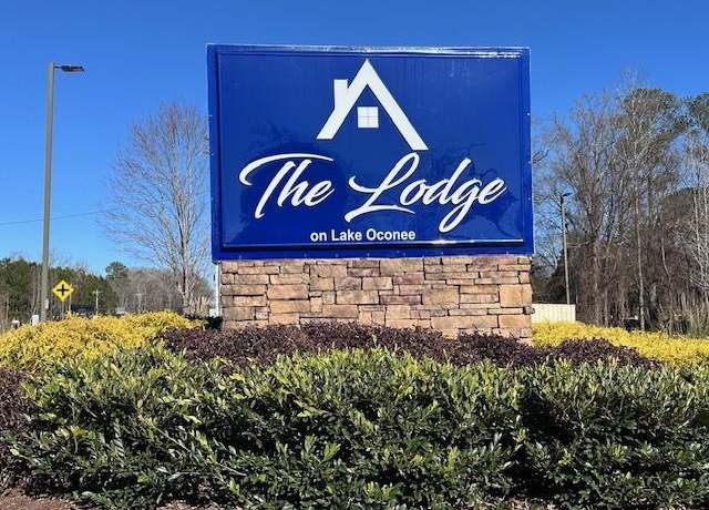 Property at 930 Lake Oconee Pkwy, Eatonton, GA 31024, 1 bed, 1 bath